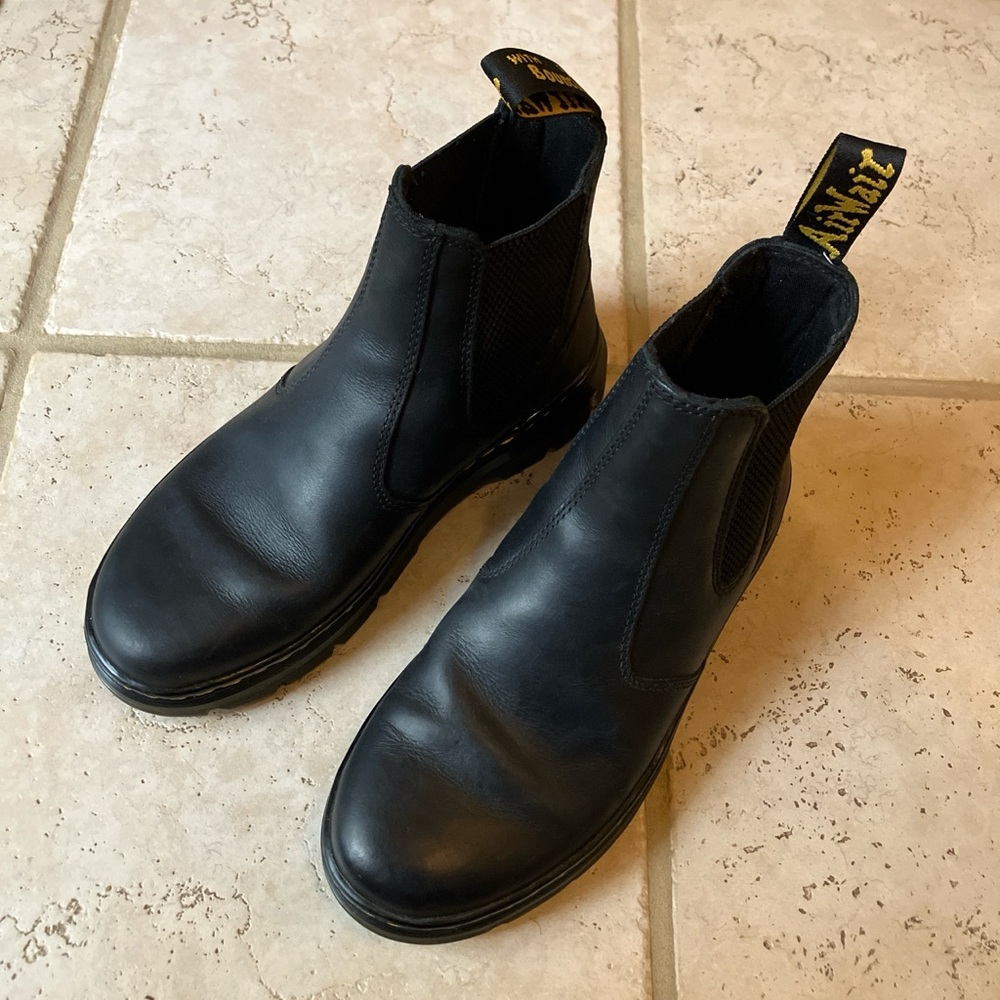 Dr Martens Embury Chelsea boots 8 39 Black
